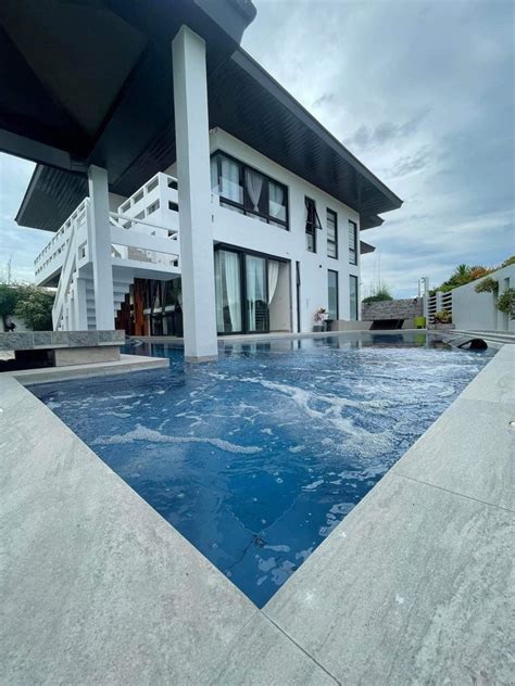 Beach House For Sale in Laiya.
